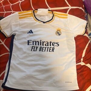 Real Madrid BELLINGHAM #5 jersey *THRIFTED*